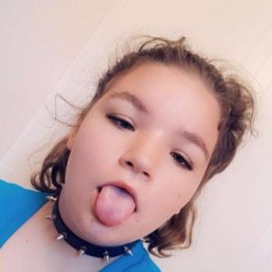 Meet your Posher, Kaylana